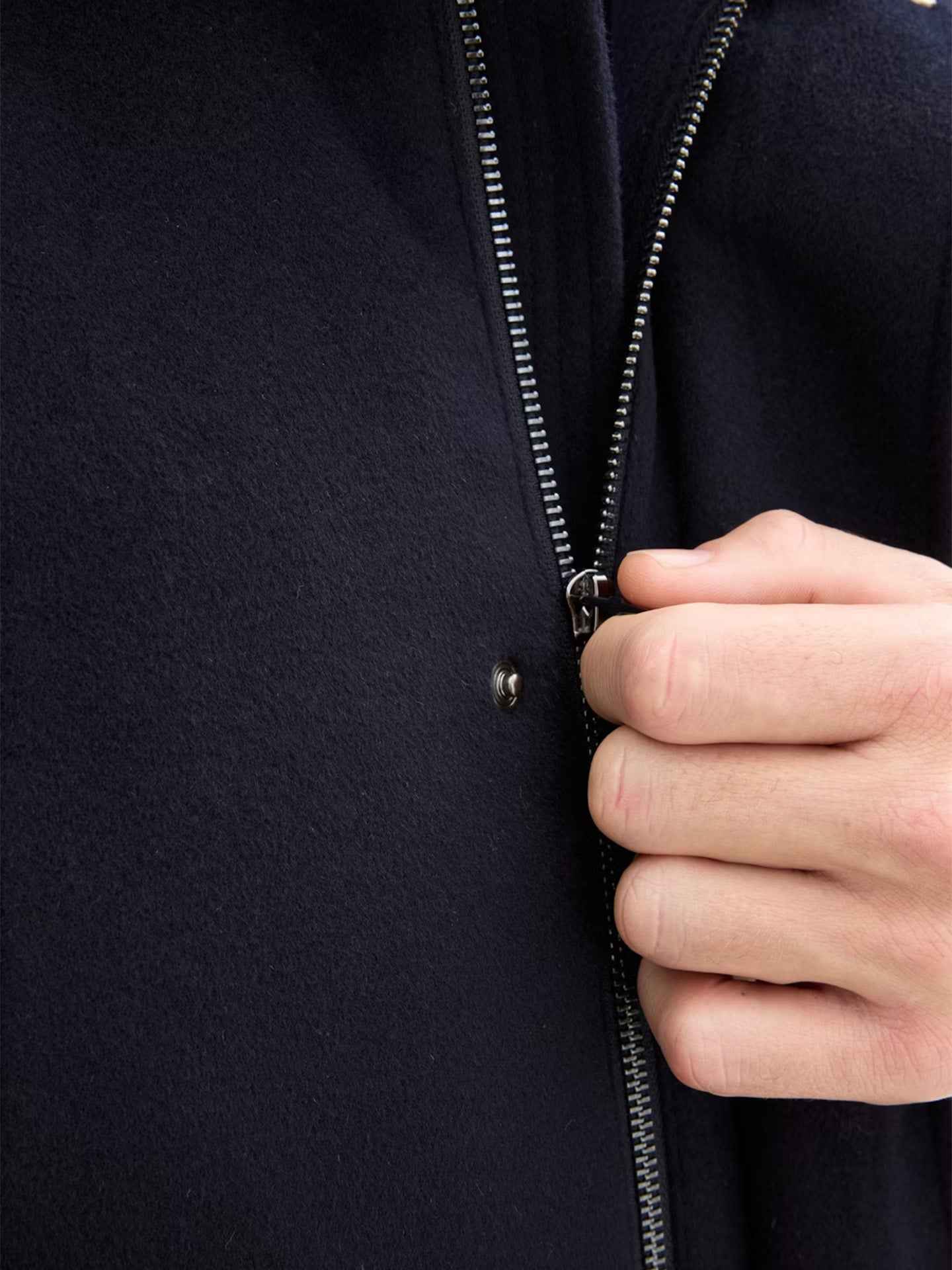 Miniatyrbild 5